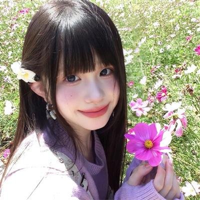 埃舍尔街的红色邮筒