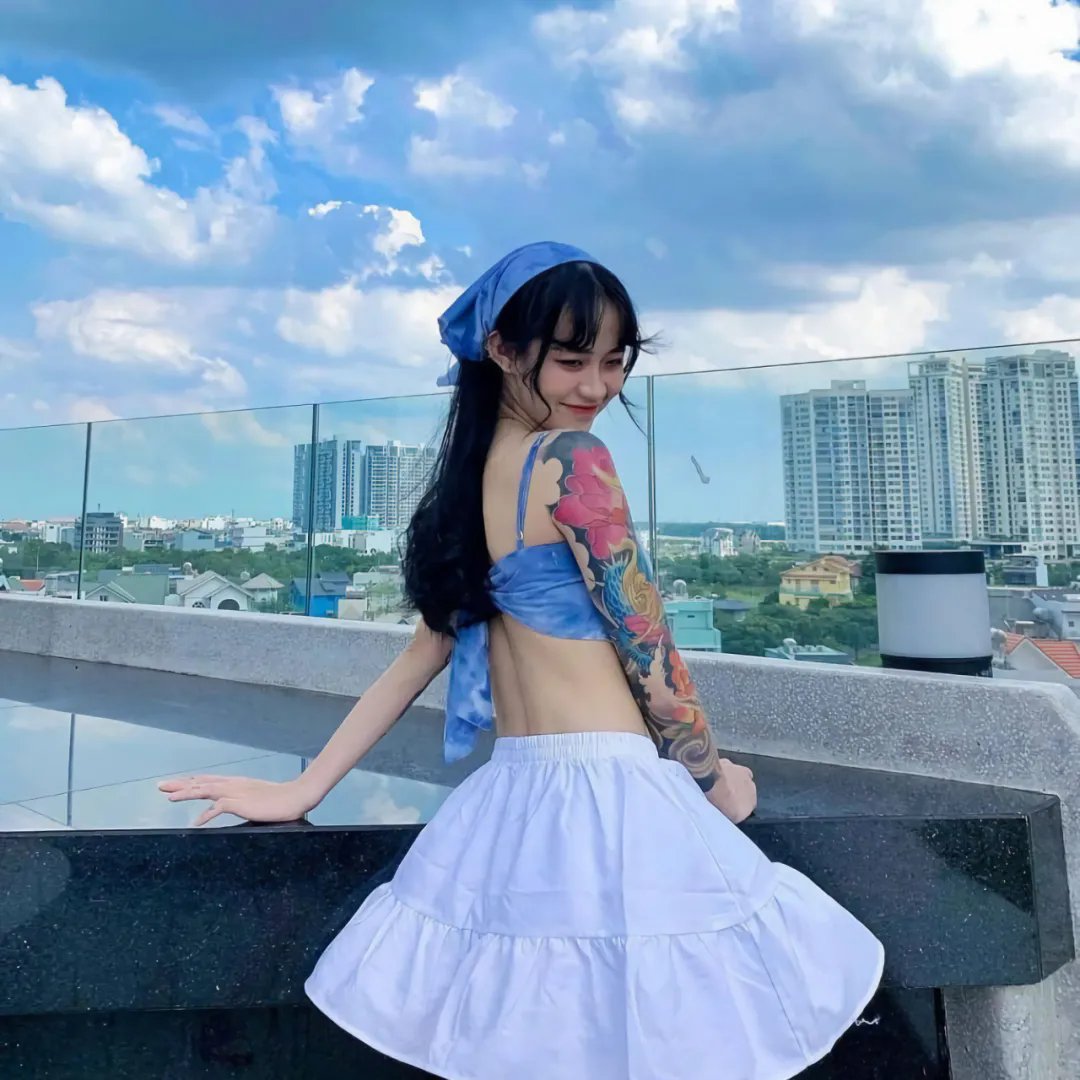 带着魔术盒的男人